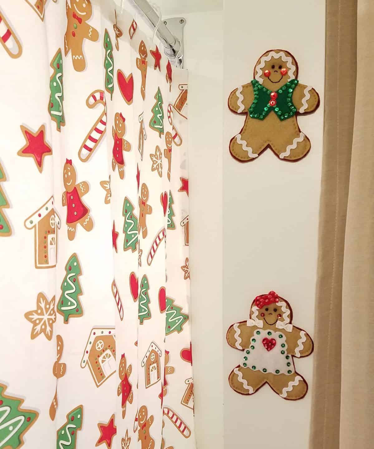 Gingerbread Decor in our Bathroom B4 and Afters