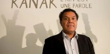 Photos De Emmanuel Kasarherou Babelio Com