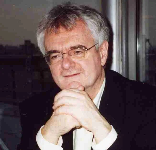 Jacques Chevallier (auteur de Le service public) Babelio