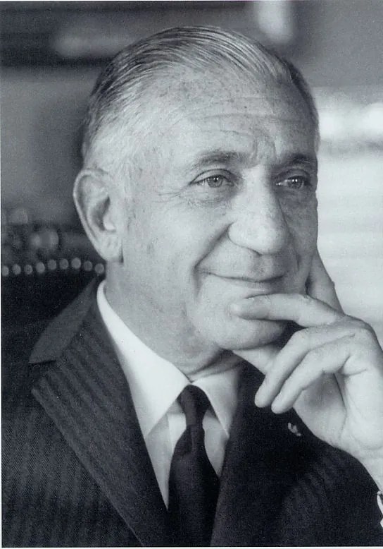 Photos de Marcel BleusteinBlanchet