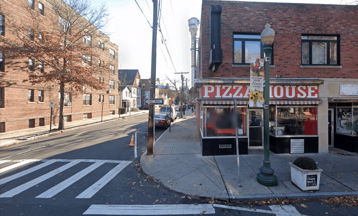14 Best Pizza Places in New Haven, CT