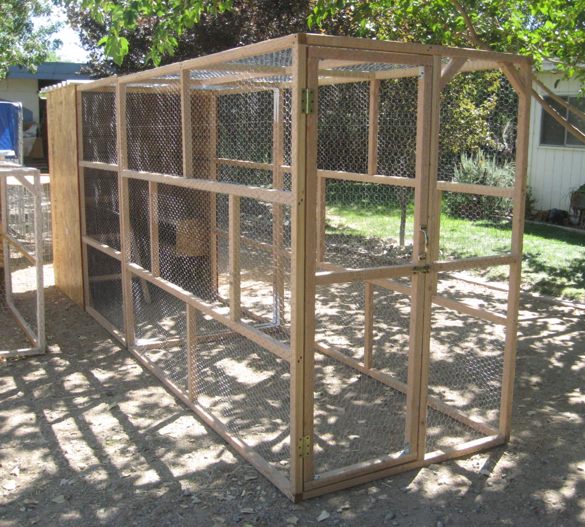 Affordable Backyard Coops can customize! BackYard Chickens Learn