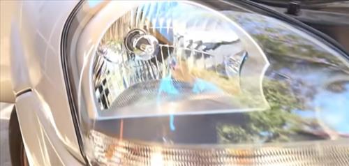 How to Replace a Headlight Bulb – BackYardMechanic