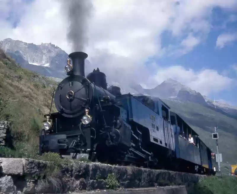 Schweizer Schmalspurbahnen Bilderreise & Lexikon bahndampf.de