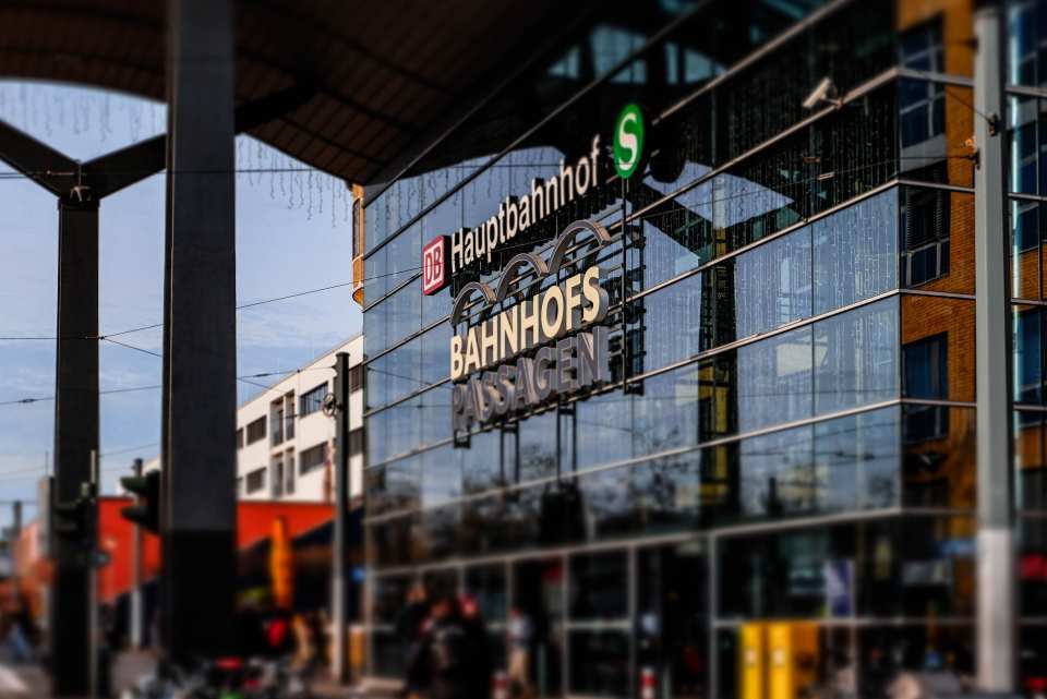 Shopping am Hauptbahnhof Bahnhofspassagen Potsdam