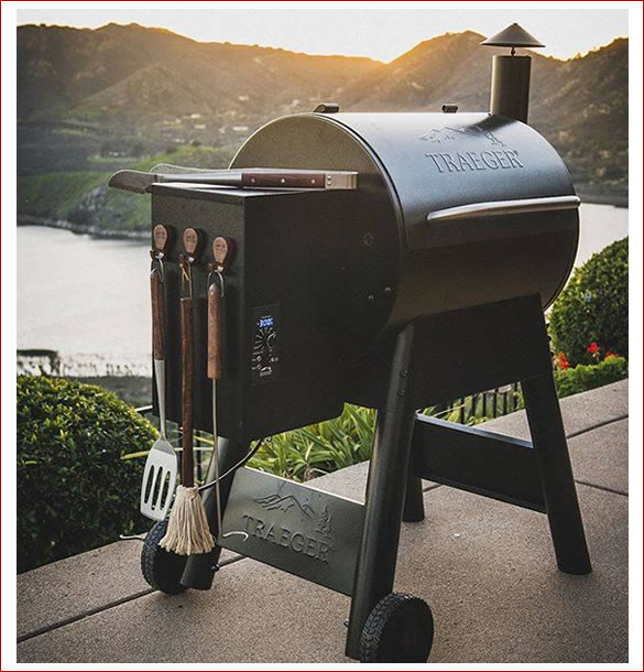 Sporting goods, outdoor clothing, hunting supplies from Baker Farm and