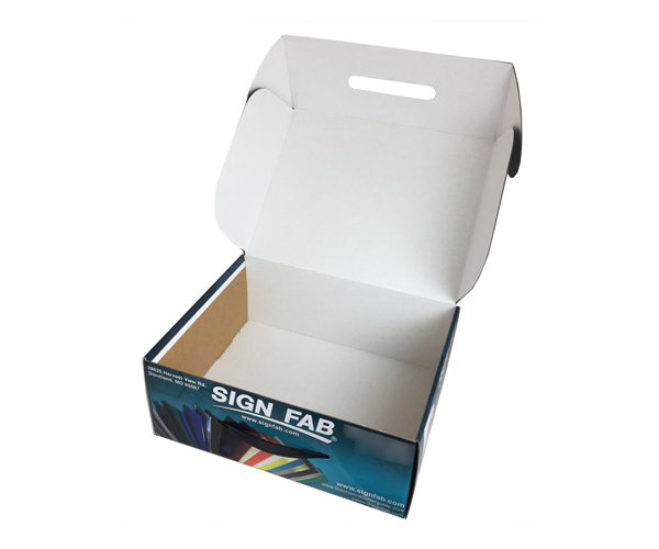 Custom Printed Suitcase Boxes Bakery Packaging Boxes