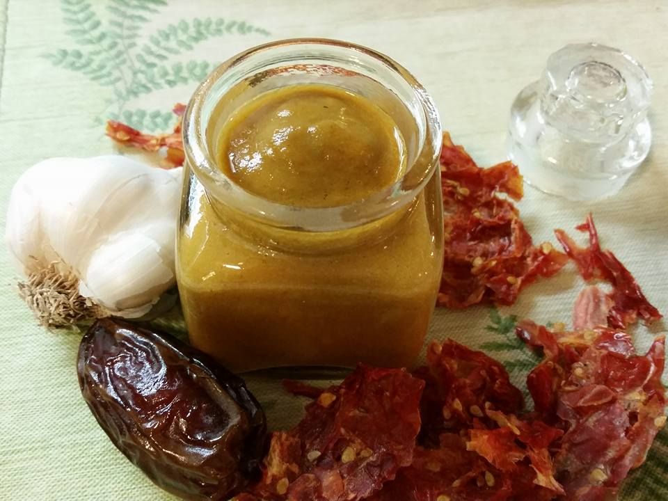 Sun dried tomato basil dressing on