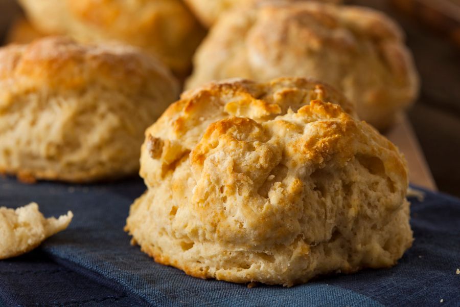 Why Are My Biscuits Hard on the Bottom? (4 Possibilities) Baking