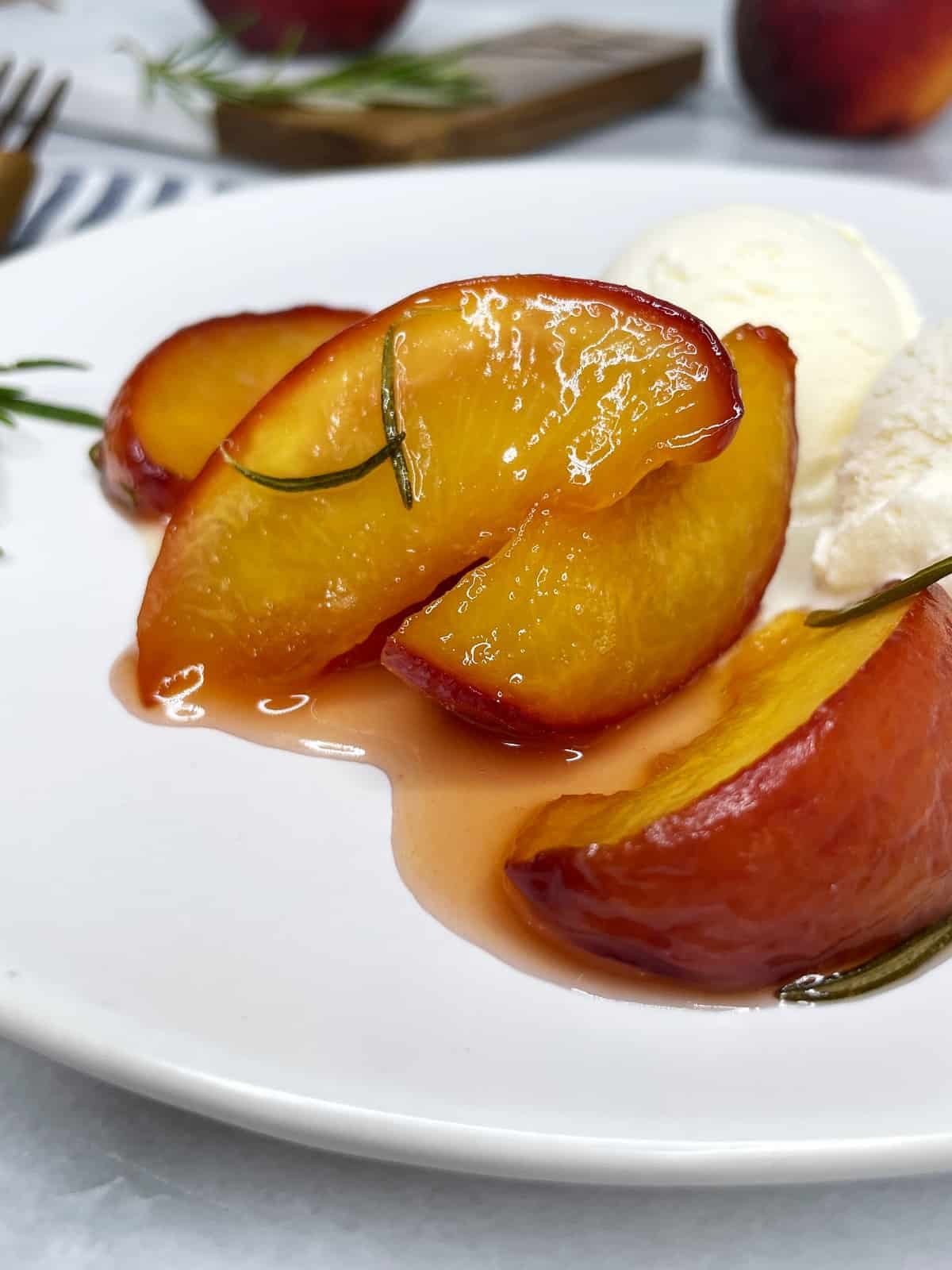 Caramelized Skillet Peaches Baking Like a Chef