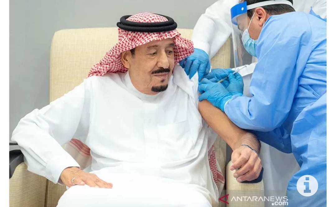 Raja Arab Saudi terima suntikan vaksin COVID19