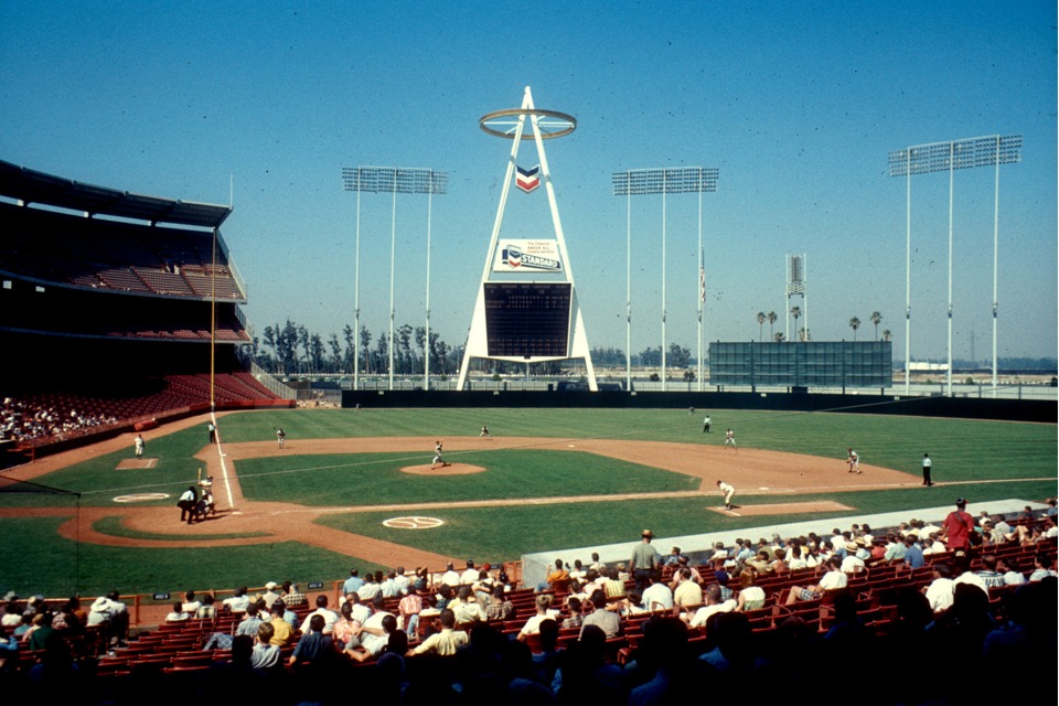 Angel Stadium, Los Angeles Angels ballpark Ballparks of Baseball