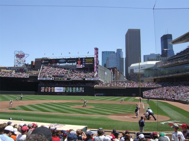 Target Field, Minnesota Twins ballpark Ballparks of Baseball