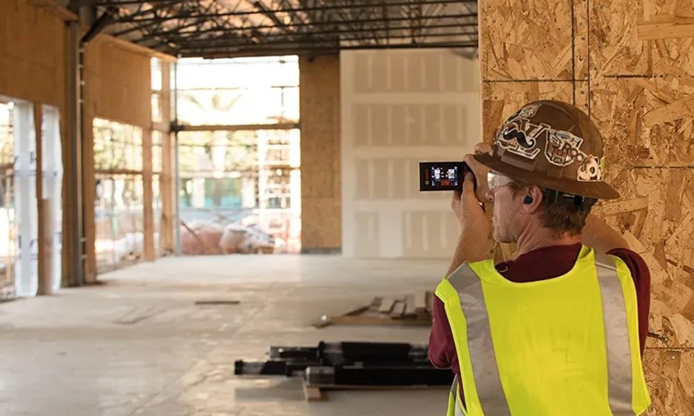 How To Use A Laser Measure Outside?