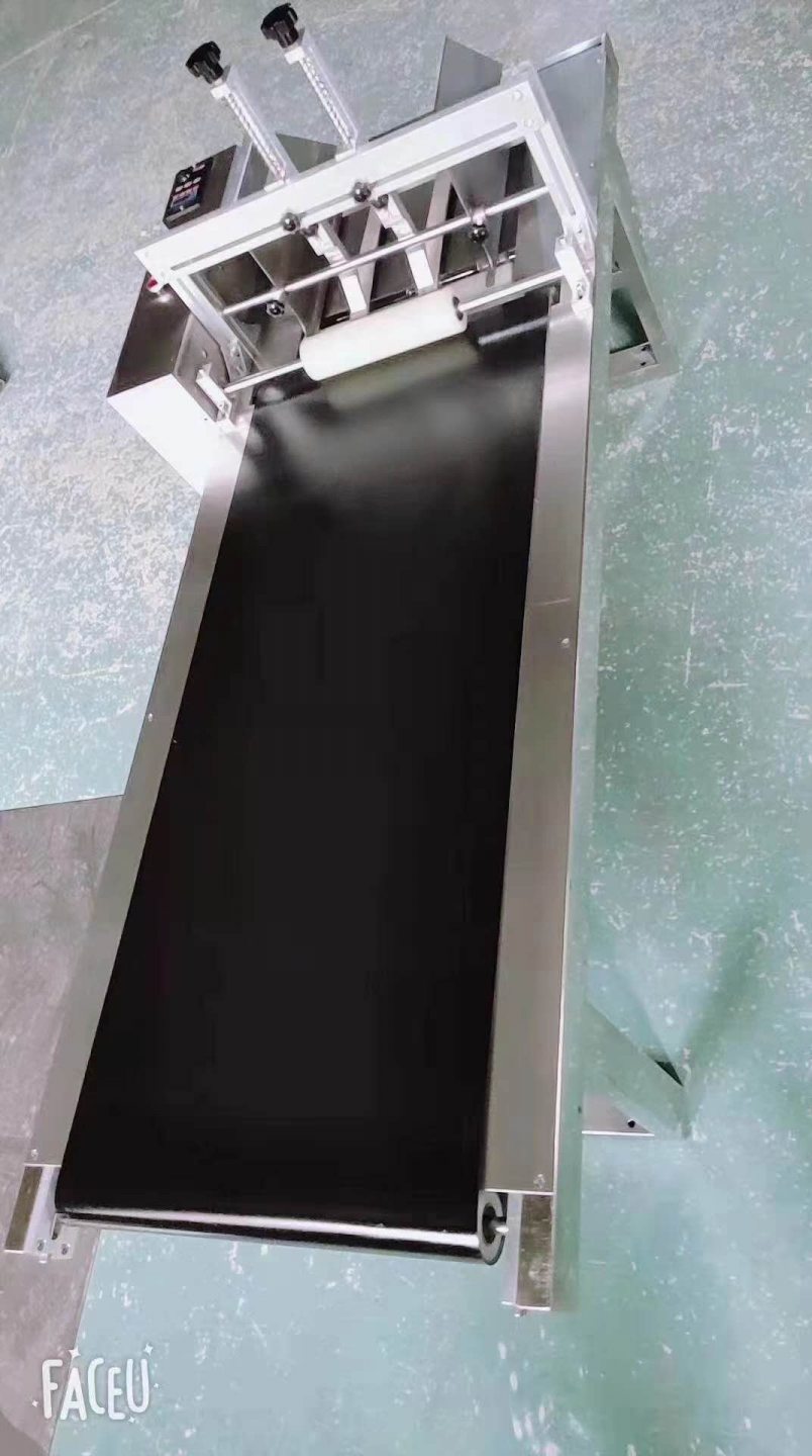 Full Auto Card Feeder Equipment Conveyor Friction Feeder Paging Machine