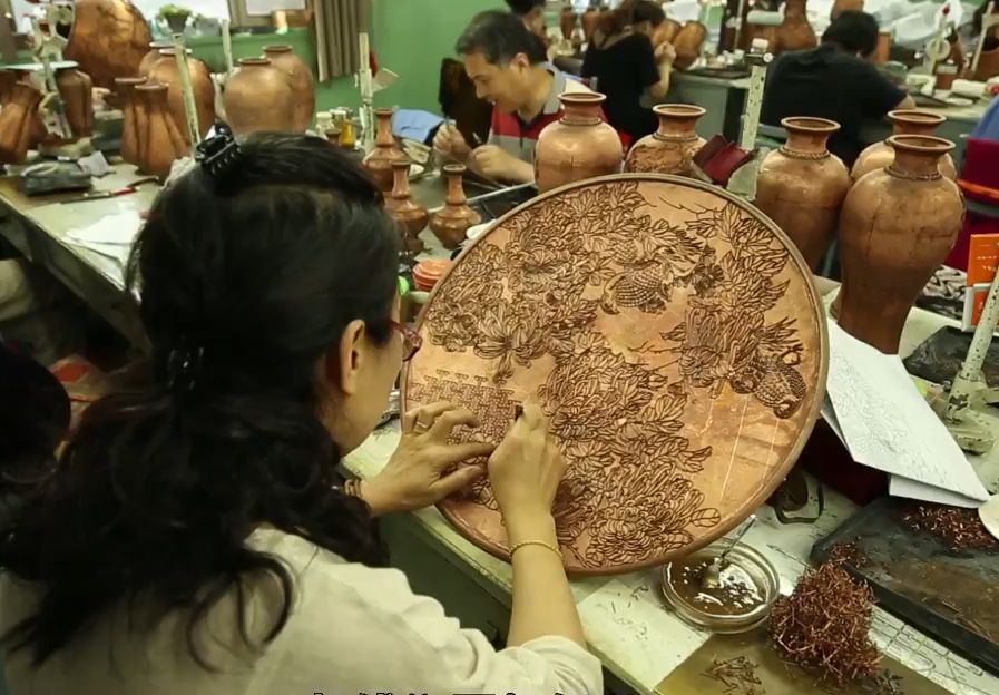 What is Cloisonne? A Royal Treasure in the Palm of Your Hand