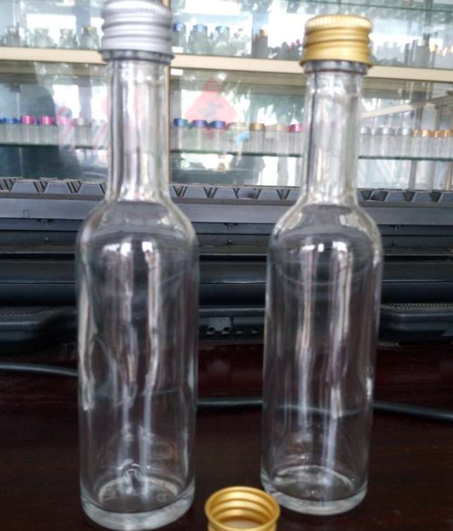 50ml 100ml small liquor glass bottle with aliminum cap