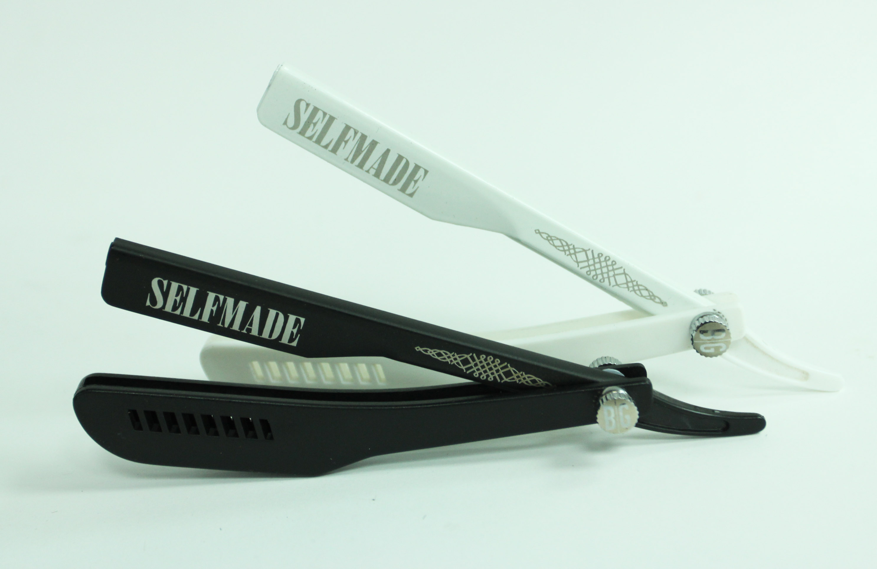 3 PIECE RAZOR HOLDER