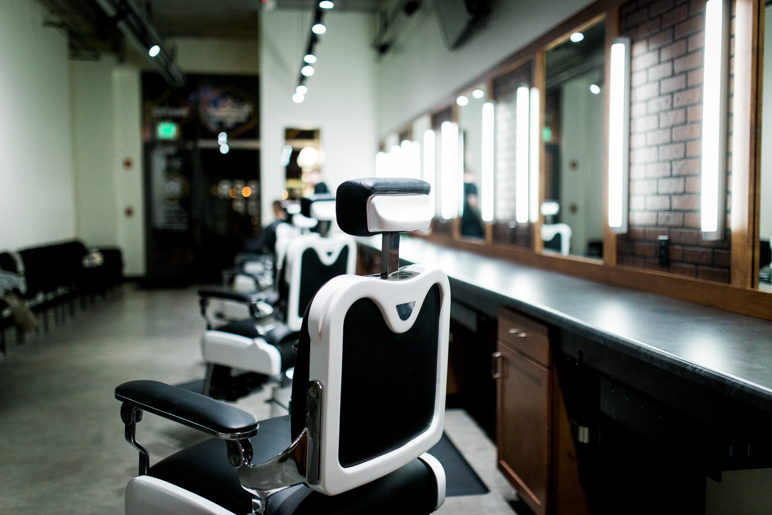 Paramount Barbering Co Des Moines IA Connection