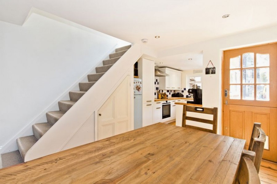 Recently Refurbished 3 Bedroom Victorian Cottage with Amazing Views