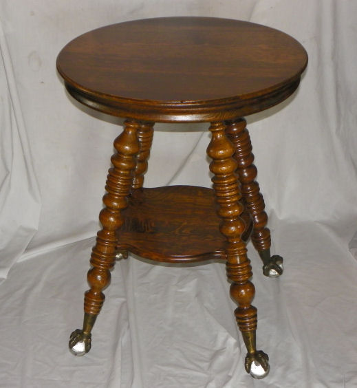 Bargain John's Antiques Antique Round Oak Lamp Table with claw ball