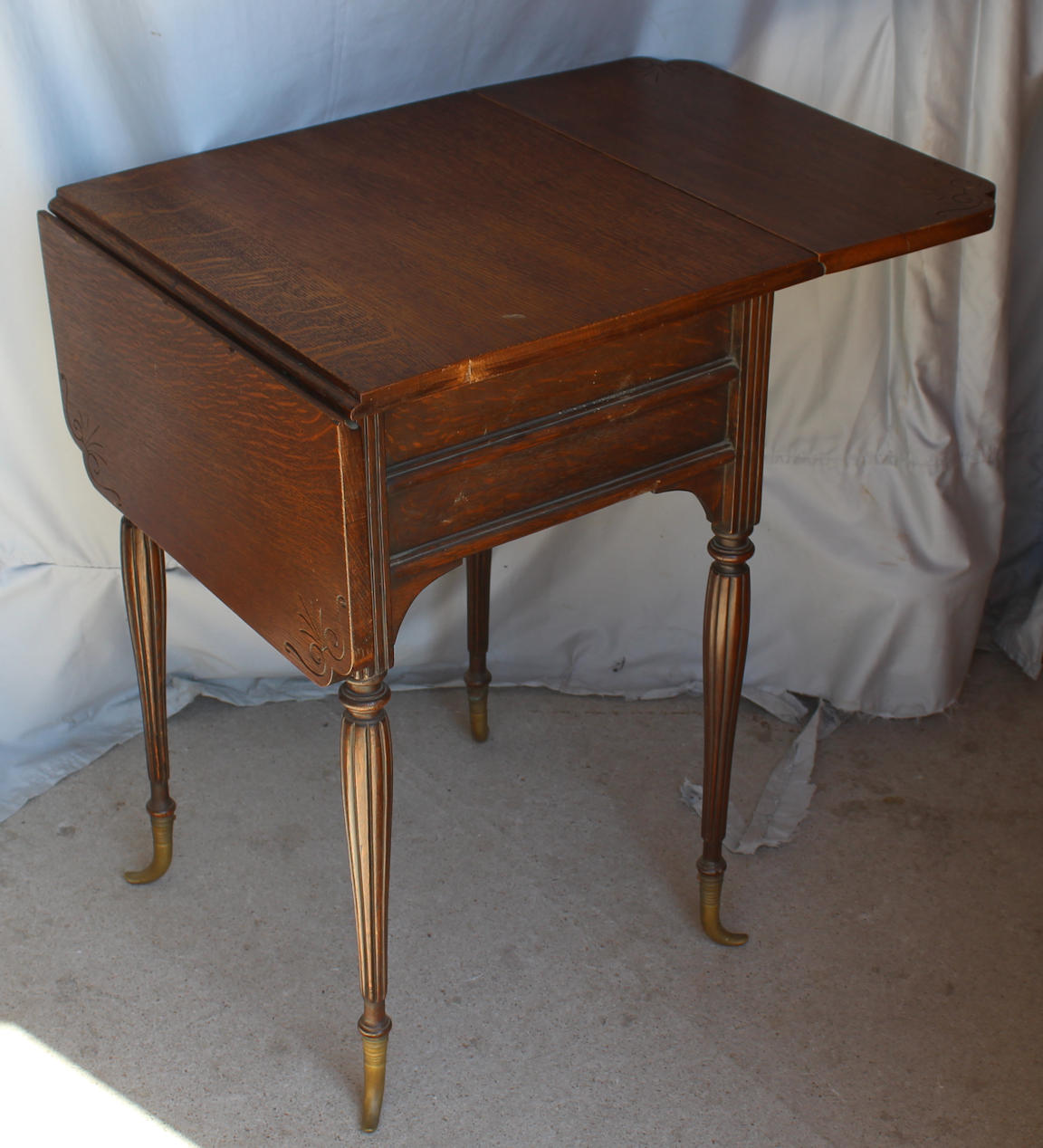 Bargain John's Antiques Antique Victorian Oak Sewing Table Bargain John's Antiques