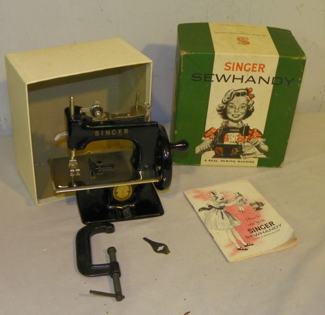 Bargain John's Antiques Antique Singer Sew Handy Model No 20 Toy
