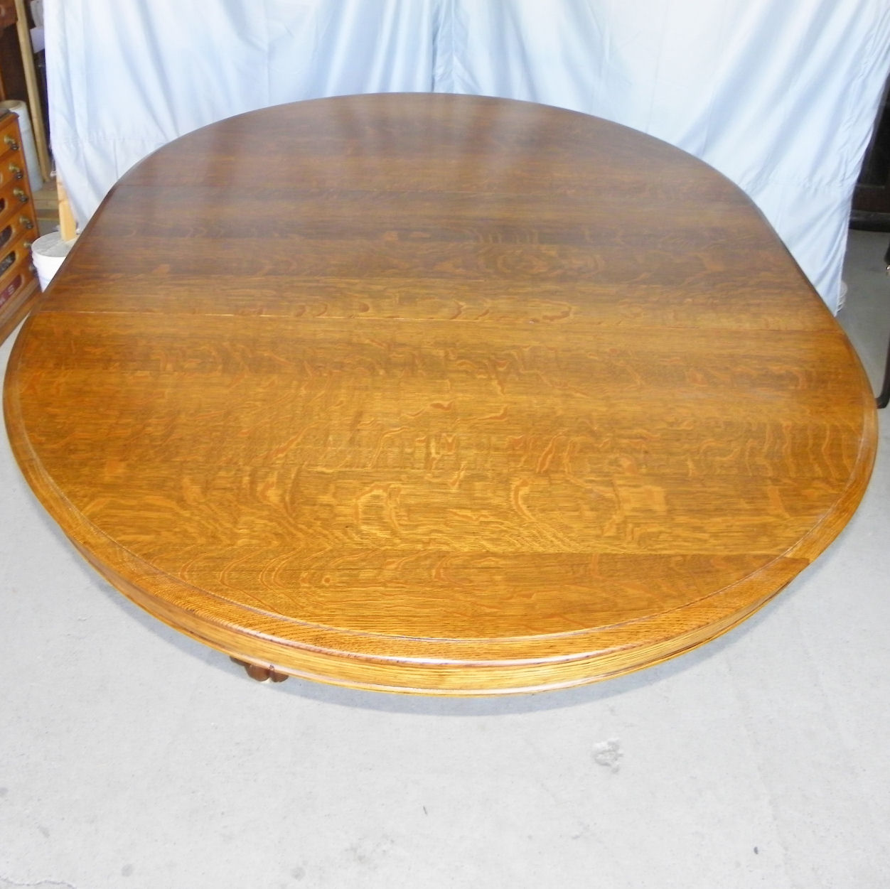 Bargain John's Antiques Hastings 48 Inch Round Oak Dining Table Bargain John's Antiques