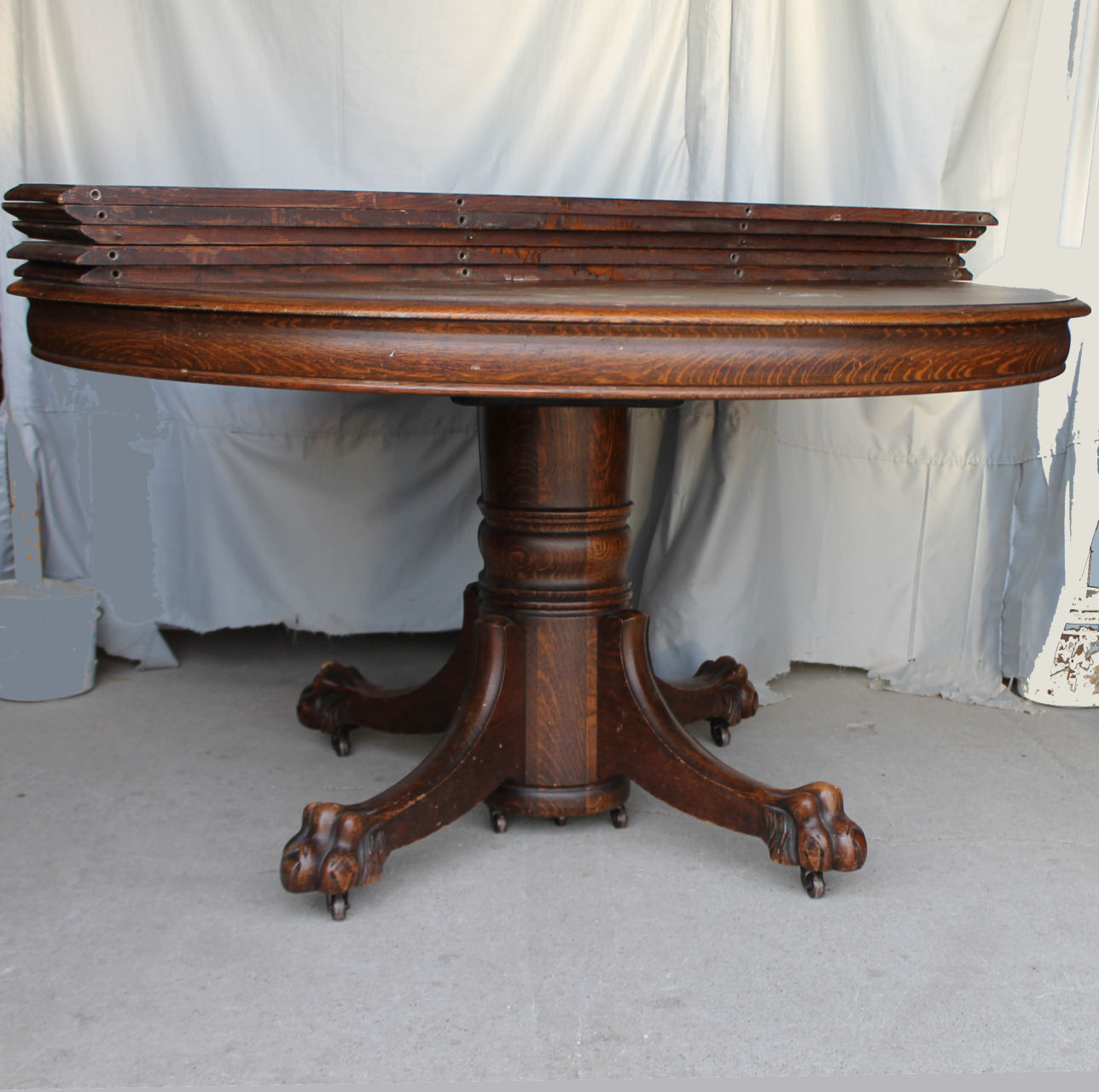 Bargain John's Antiques Round Oak Dining Room Table 54" made by