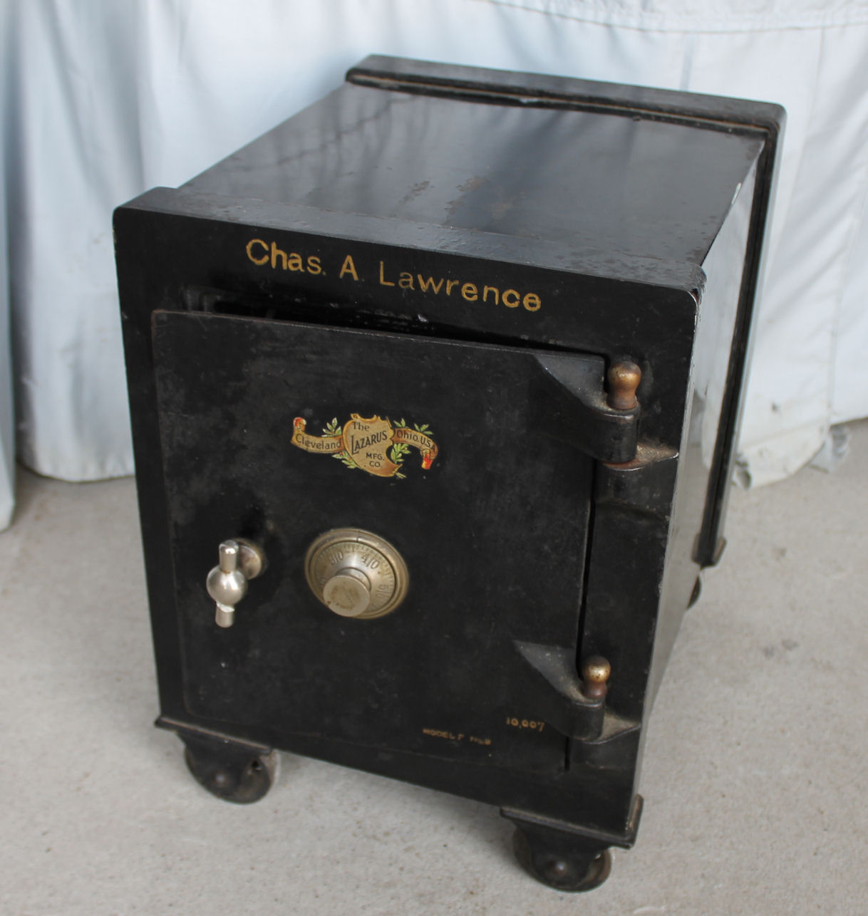 Bargain John's Antiques Small Antique Iron Safe Bargain John's Antiques