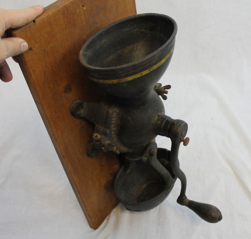 Bargain John's Antiques Enterprise Company Cast Iron Wall Mount