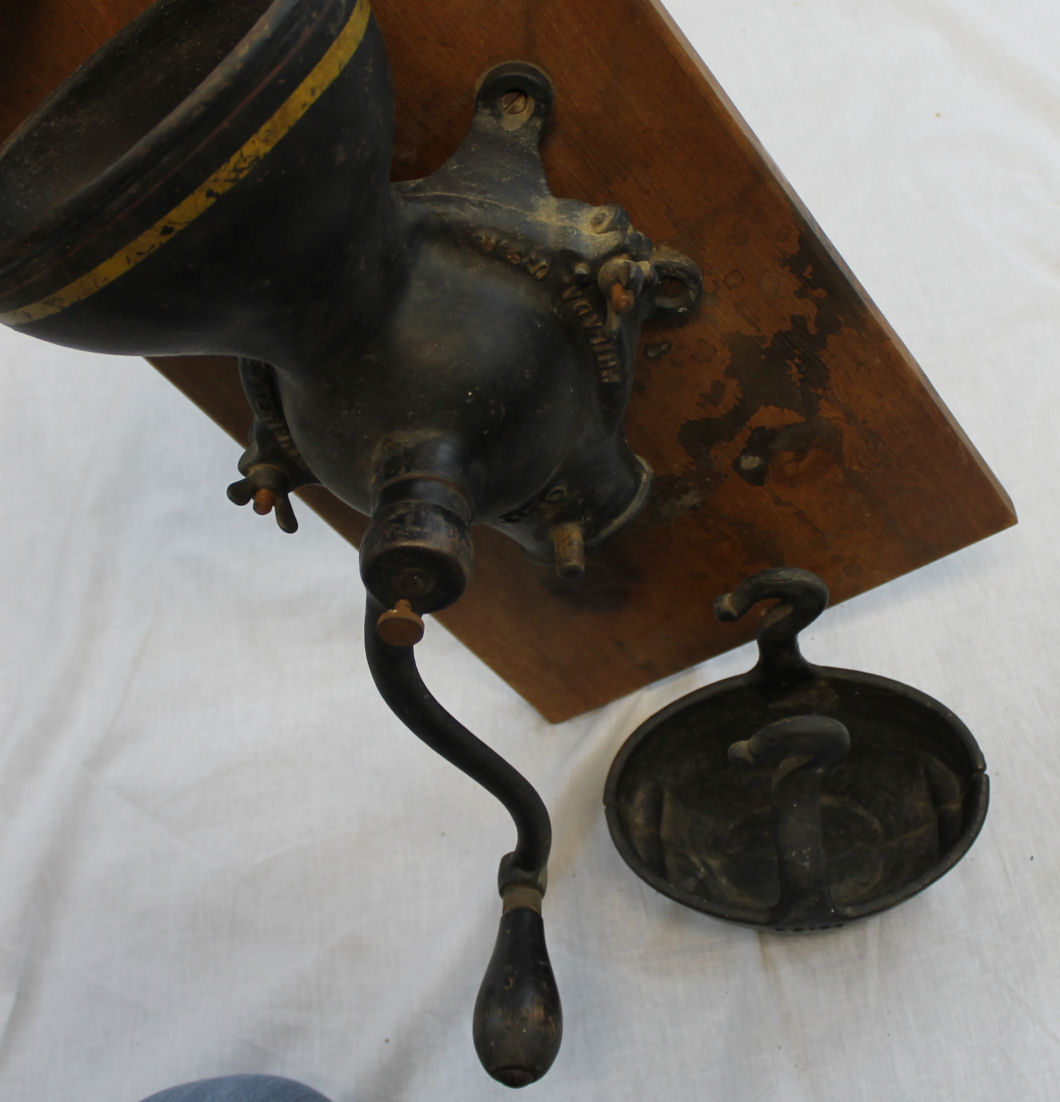 Bargain John's Antiques Enterprise Company Cast Iron Wall Mount