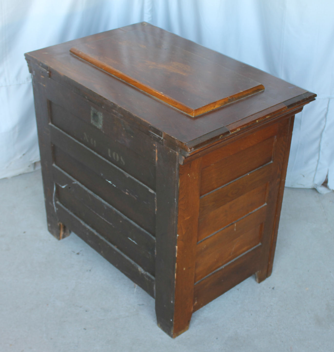 Bargain John's Antiques Antique Wood Ice Chest or Box " A Kalamazoo