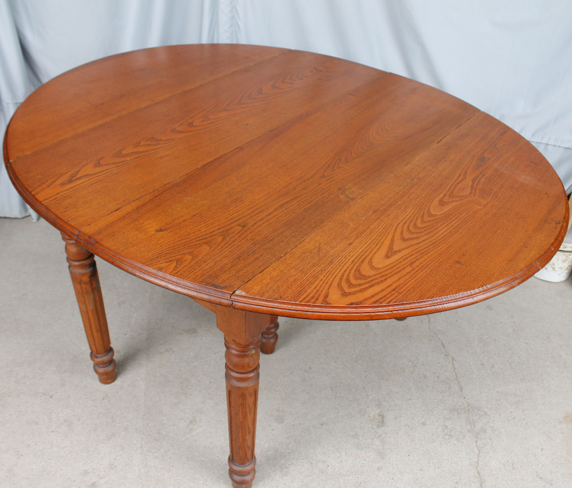 Bargain John's Antiques Antique Drop leaf Kitchen Table 5 leaves