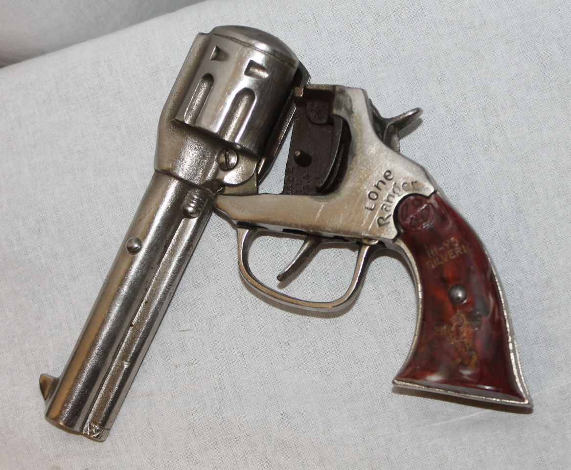 Bargain John's Antiques » Blog Archive Pair of Early cast Kilgore Lone