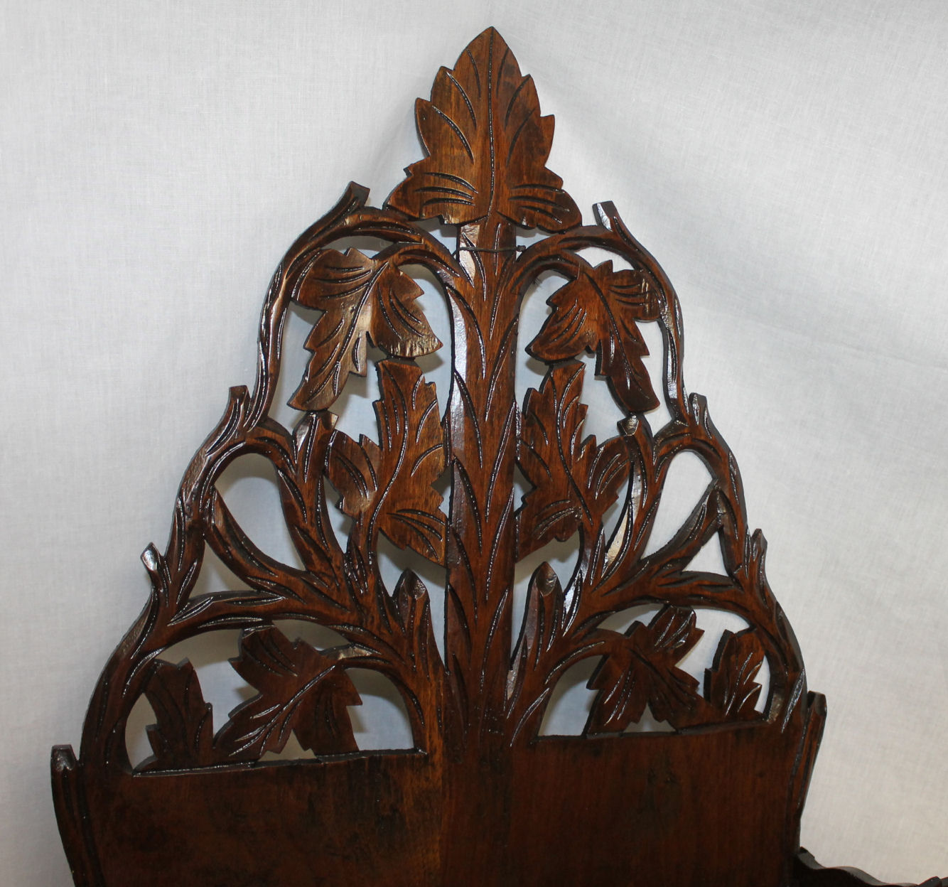 Bargain John's Antiques Victorian Walnut Wall Hanging Magazine Rack