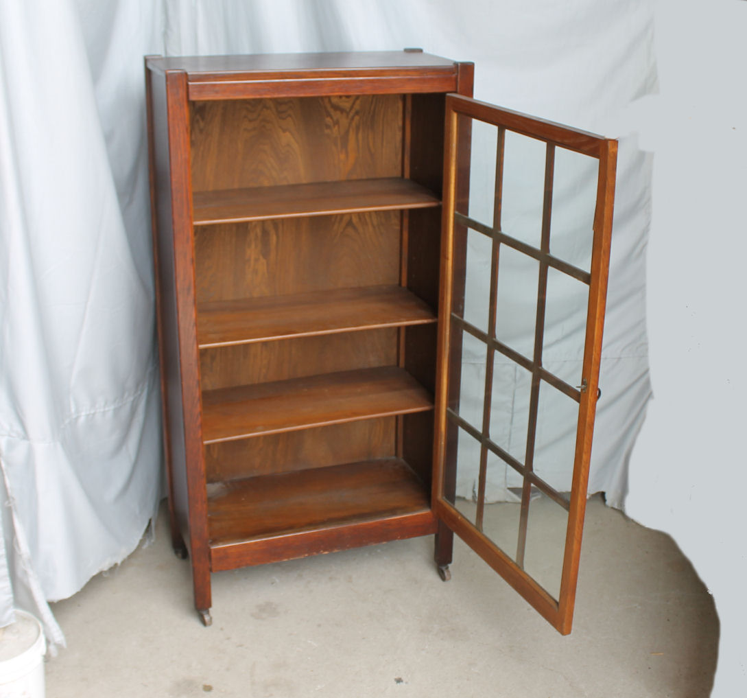 Bargain John's Antiques Mission Oak Bookcase single door with 12