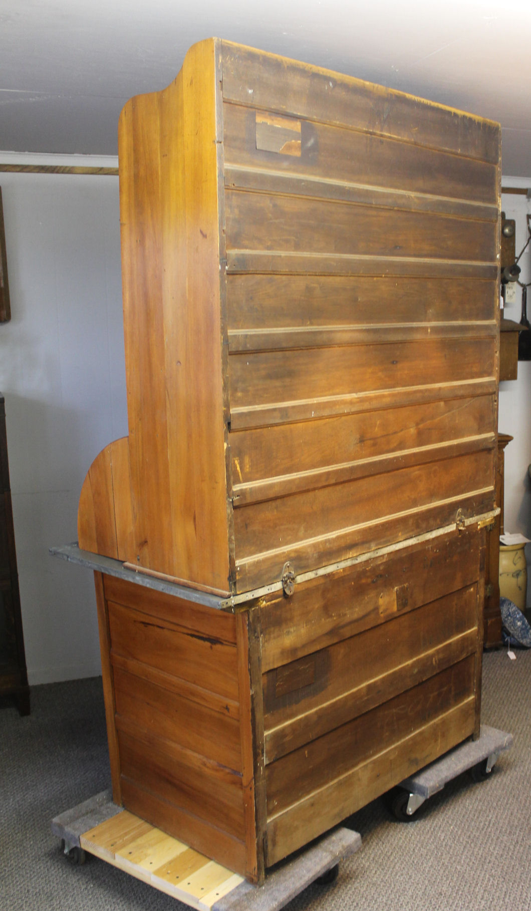 Bargain John's Antiques Bakers Kitchen Cylinder roll