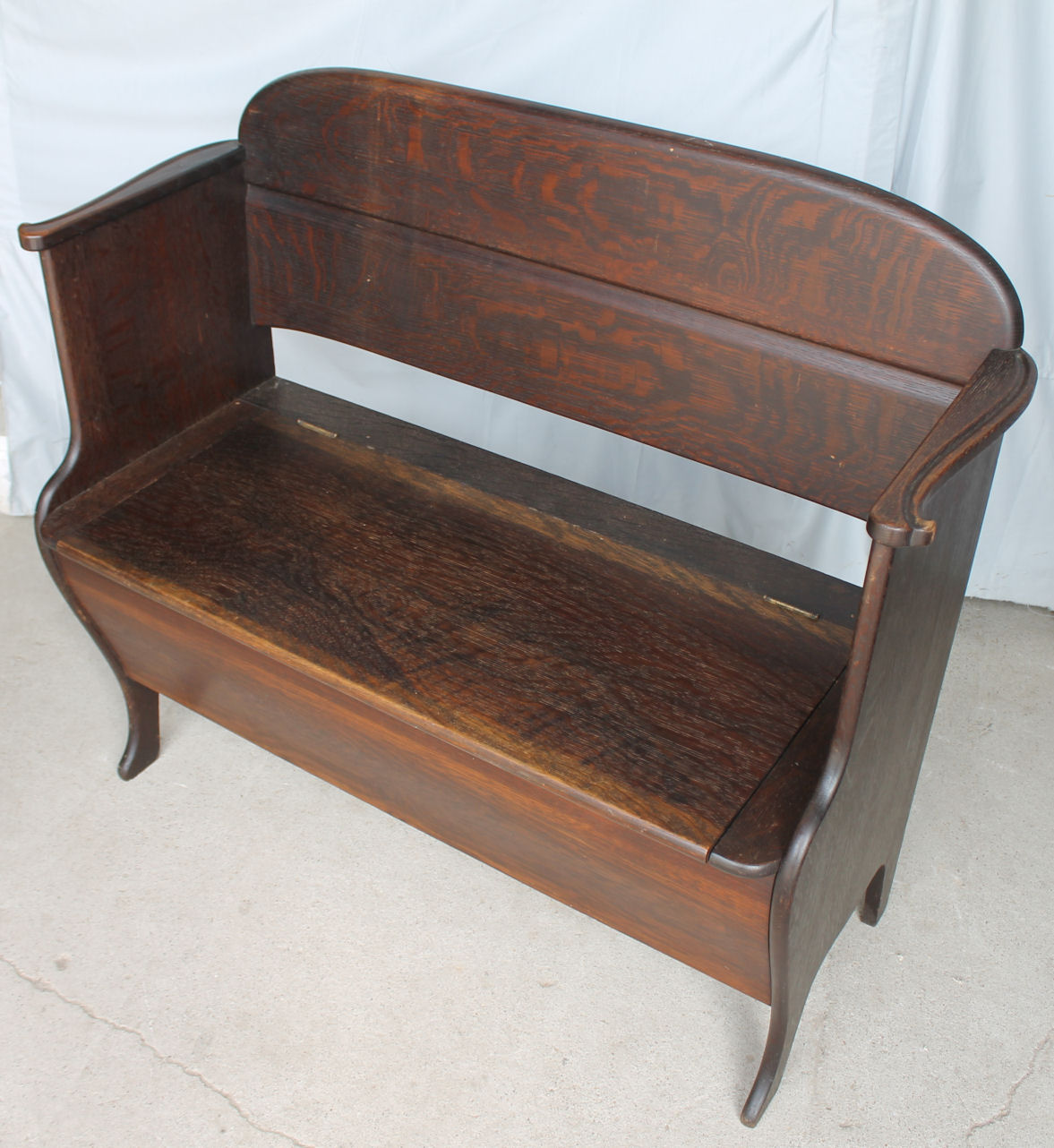 Bargain John's Antiques Antique Oak Bench with hinged seat