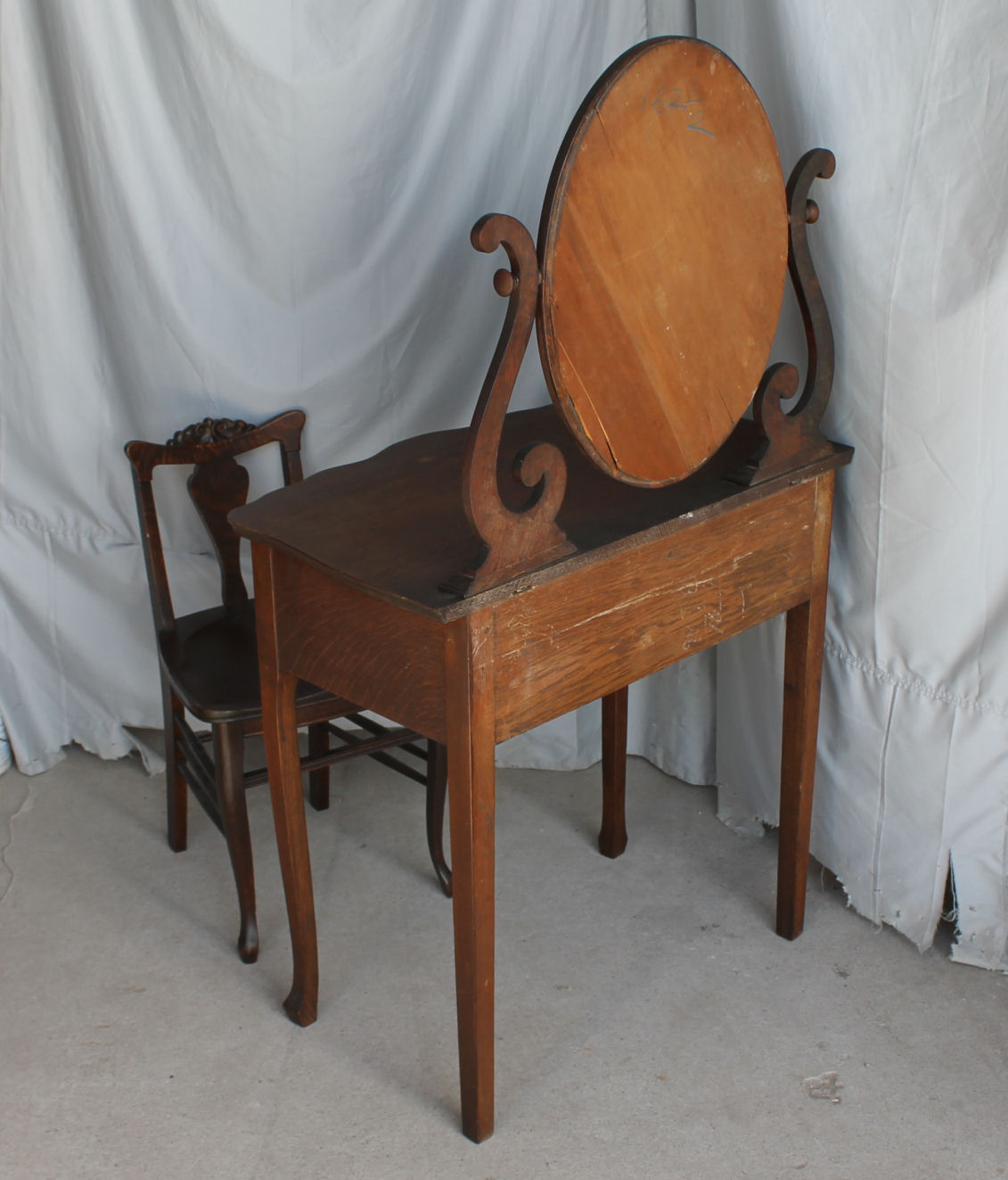 Bargain John's Antiques Oak Vanity and Chair original finish