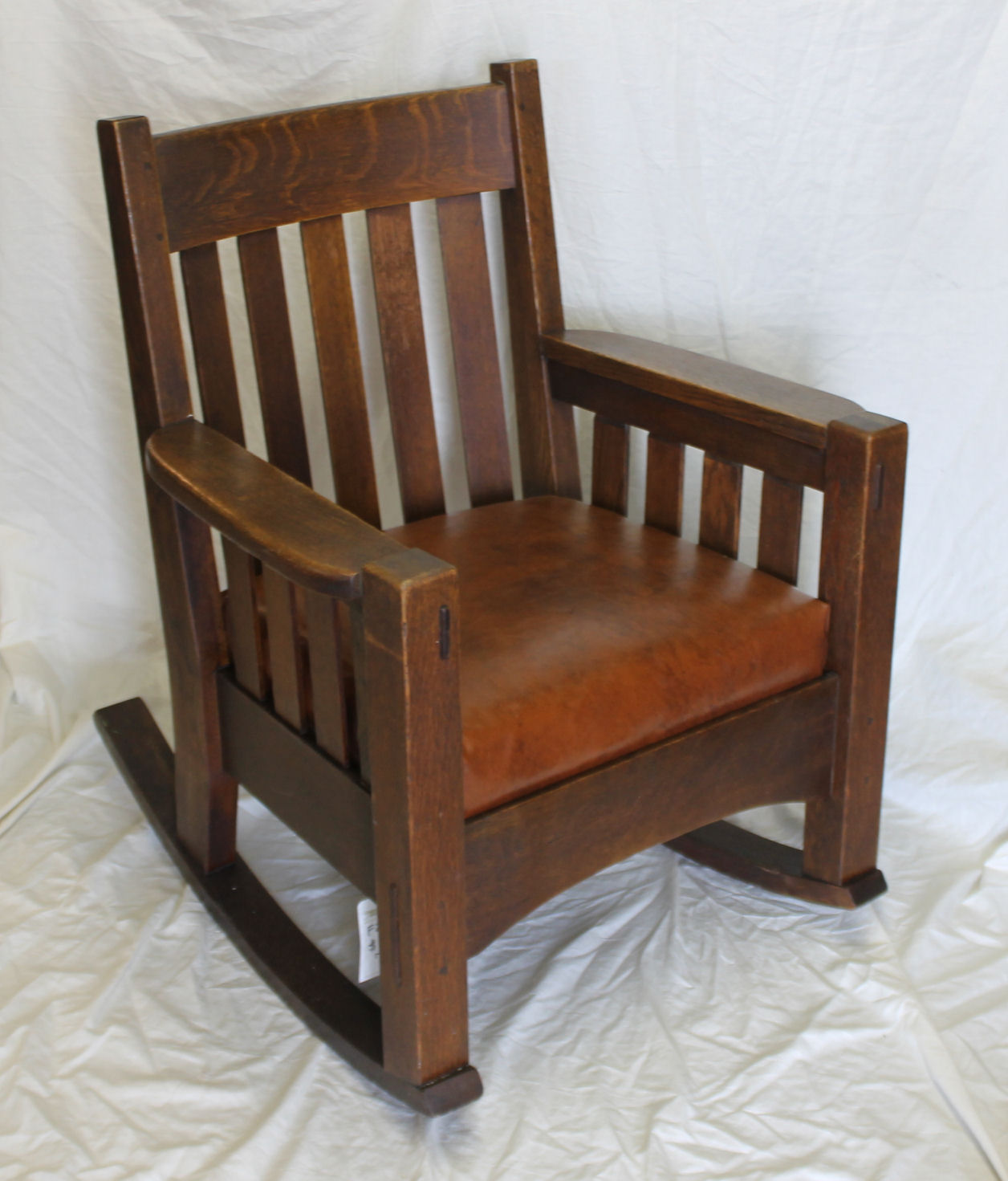 Mission Rocking Chairs / Chestnut Mission Rocking Chair, Dark Brown