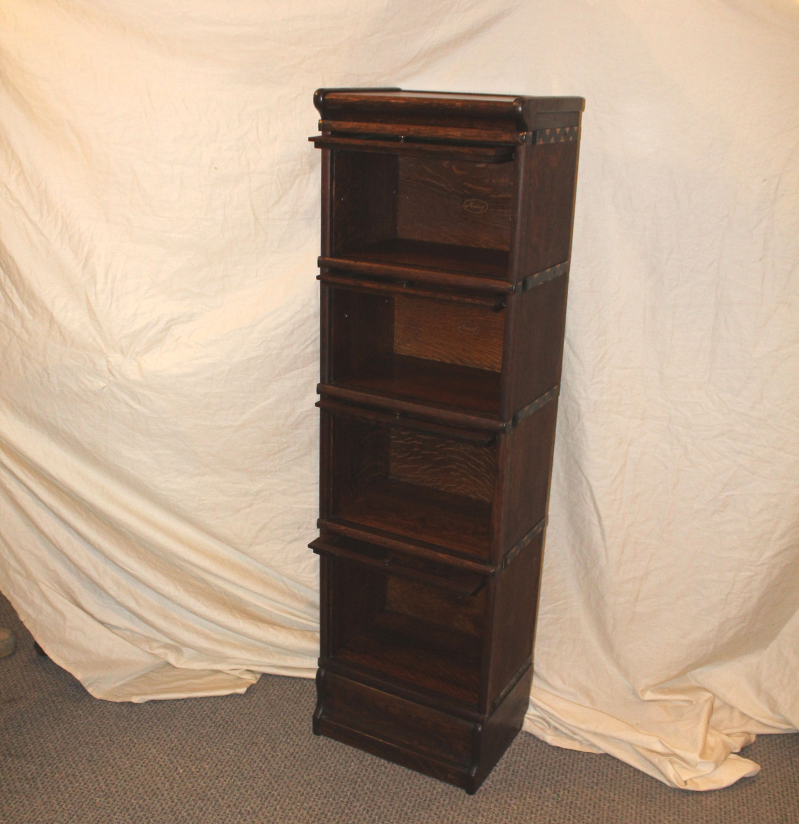 Bargain John's Antiques 1/2 stack Mini quarter sawn Oak Bookcase