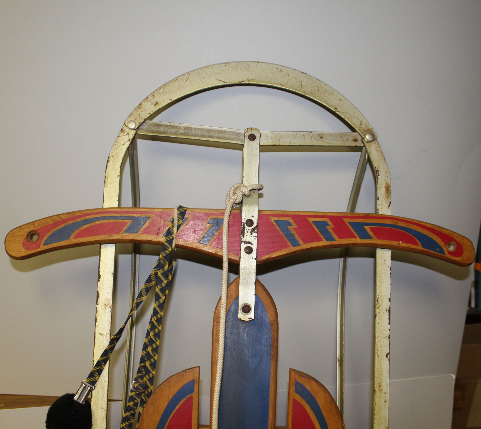 Bargain John's Antiques Antique Hiawatha Meteor Metal Runners and