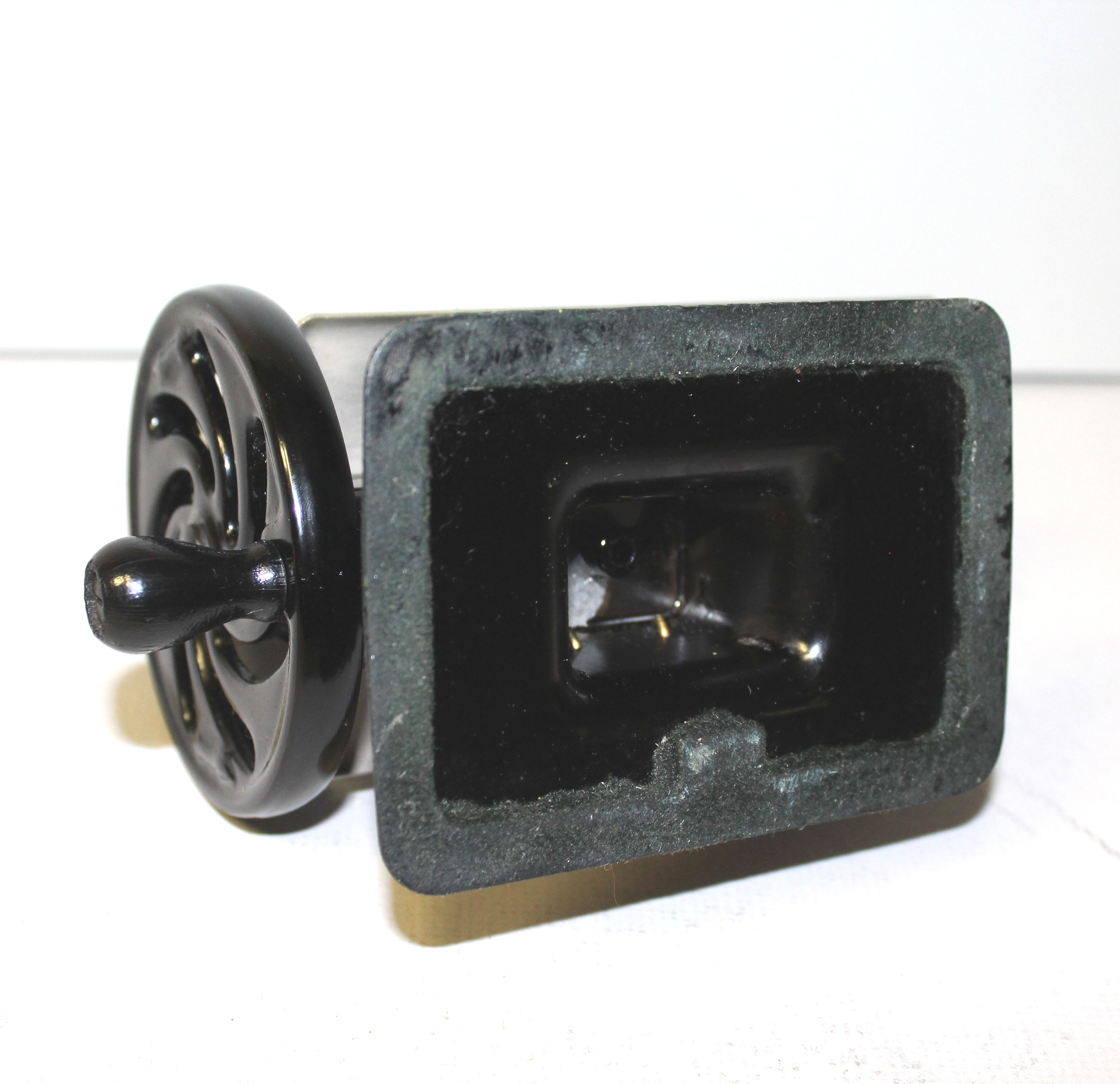 Bargain John's Antiques Singer Child's Toy Sewing Machine with Case