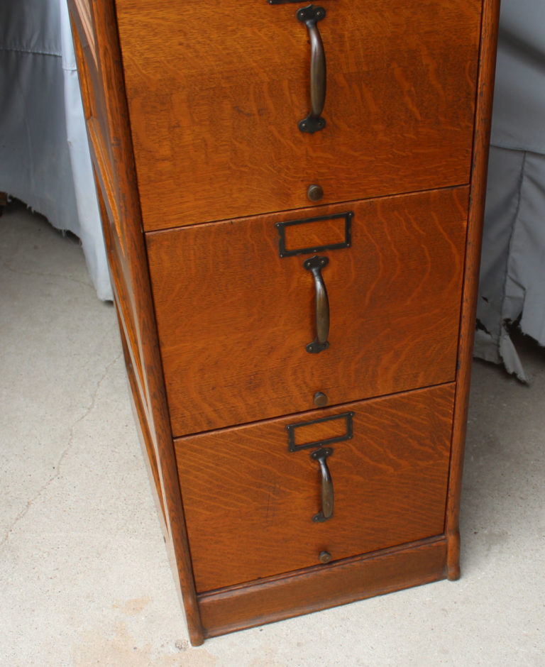 Bargain John's Antiques Antique Oak Four Drawer Globe Filing File