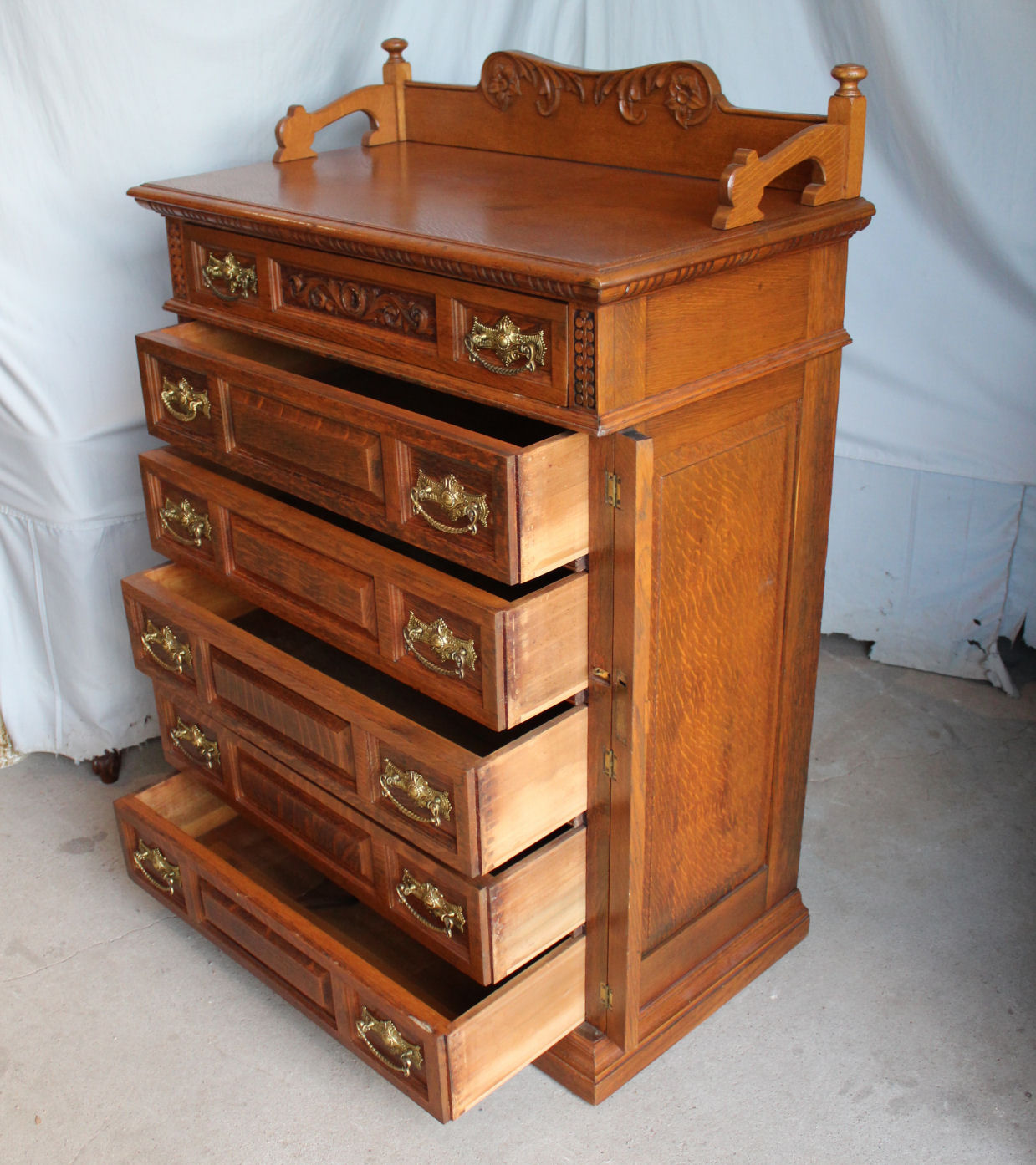 Bargain John's Antiques Victorian Oak Lockside Chest of Drawers