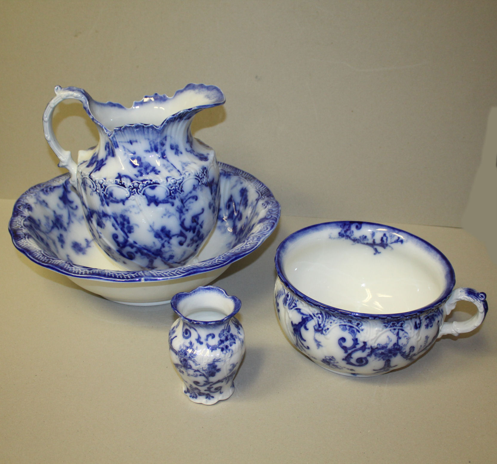 Bargain John's Antiques Antique Flow Blue 4 Piece Pitcher and Bowl