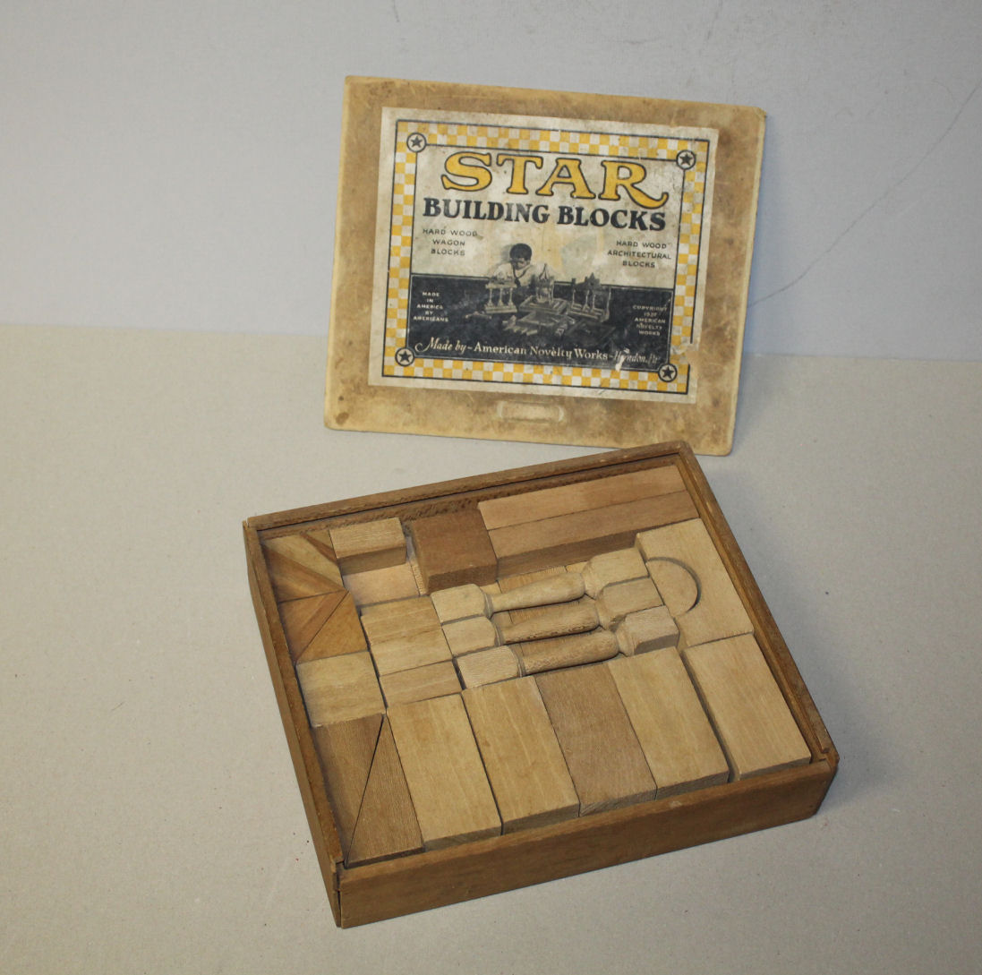 Bargain John's Antiques Star Building toy Blocks ORIGINAL BOX