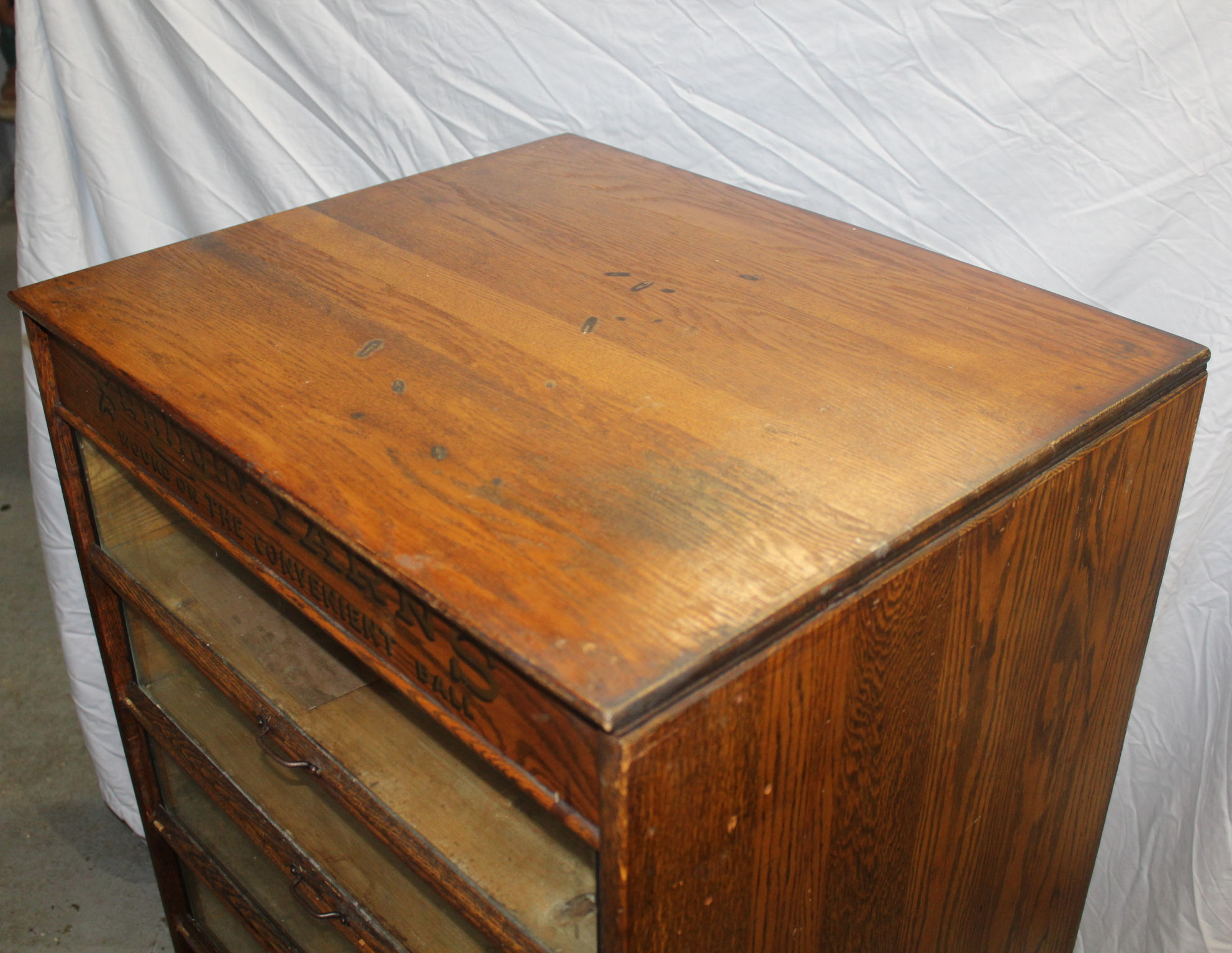 Bargain John's Antiques Antique Country Store Oak Yarn Sunlight original finish