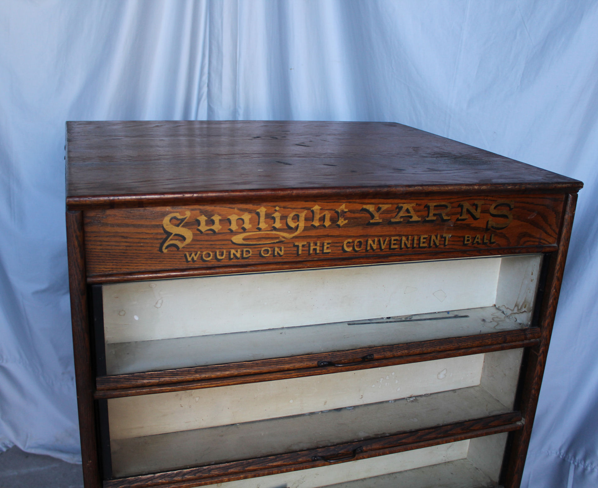 Bargain John's Antiques Antique Country Store Oak Yarn Sunlight original finish